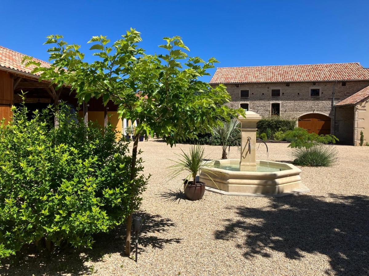 Le Clos De Quintaine Chambres D'Hotes Clessé Eksteriør billede